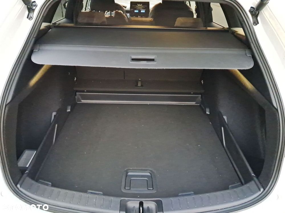 Toyota Corolla 1.8 Hybrid Style - 12