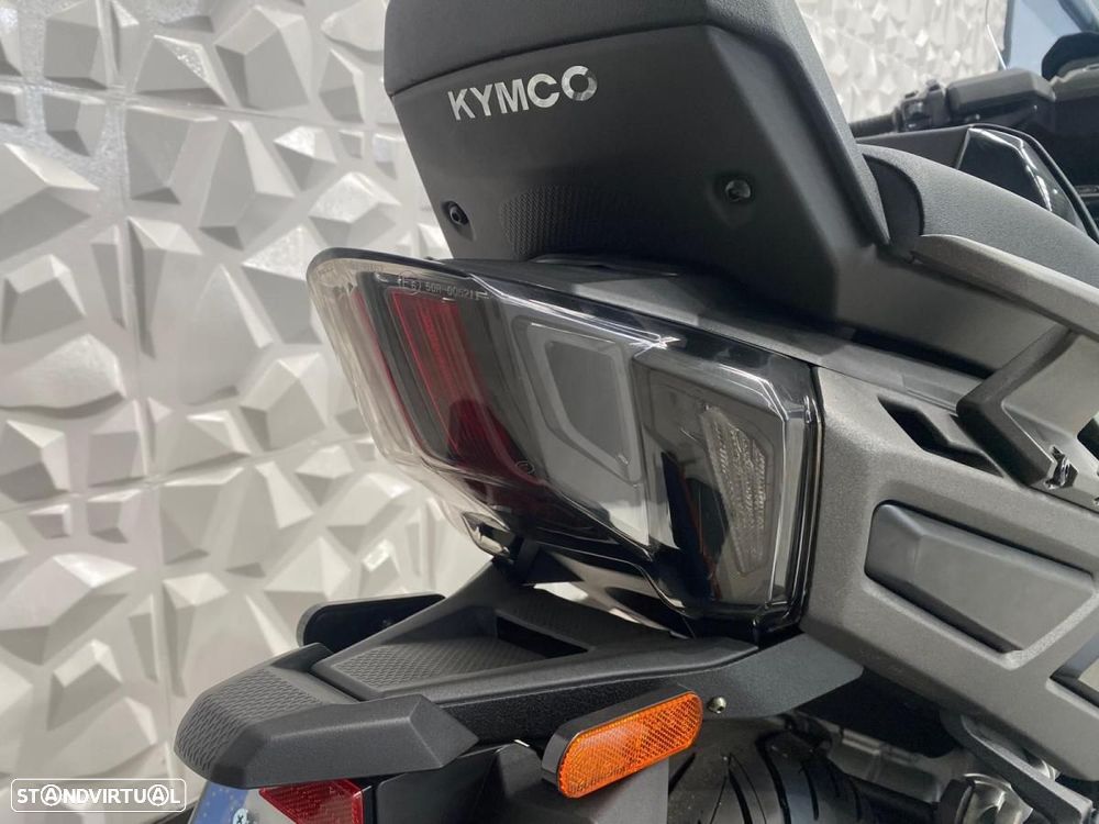 Kymco CV3 - 13