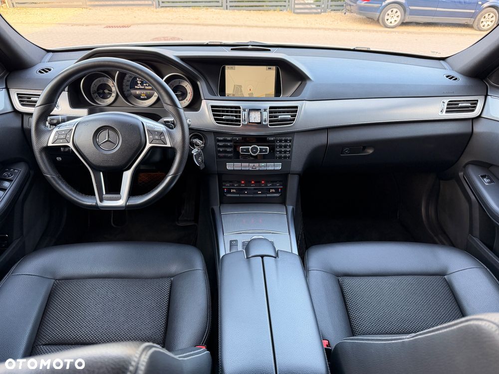 Mercedes-Benz Klasa E 220 CDI 7G-TRONIC Avantgarde - 21