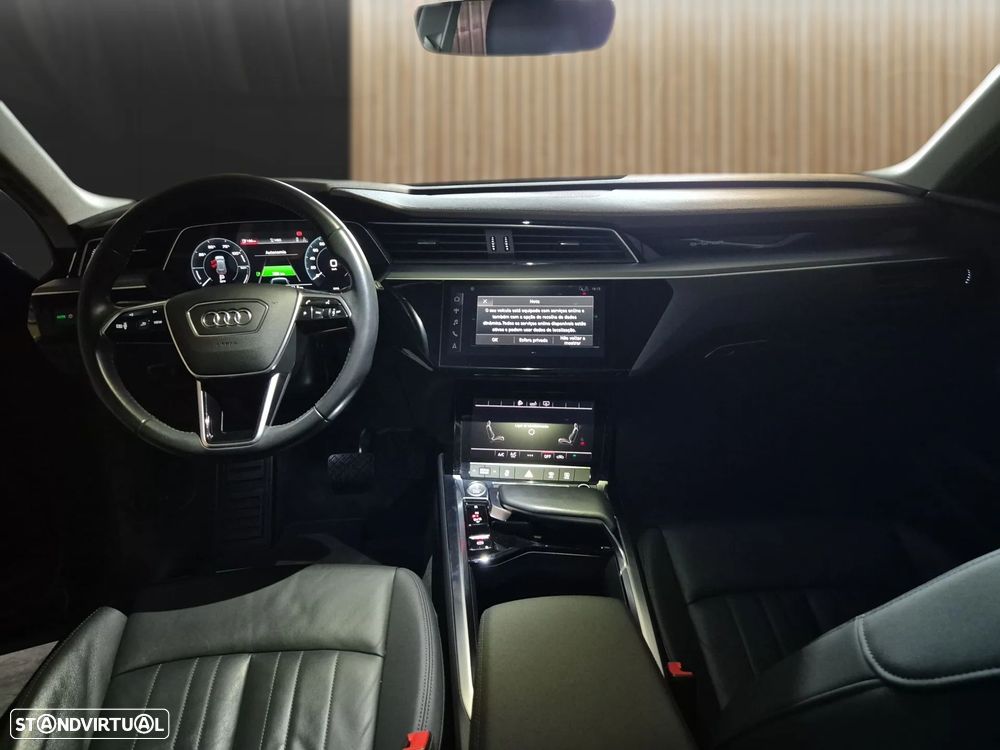 Audi e-tron 55 quattro - 10