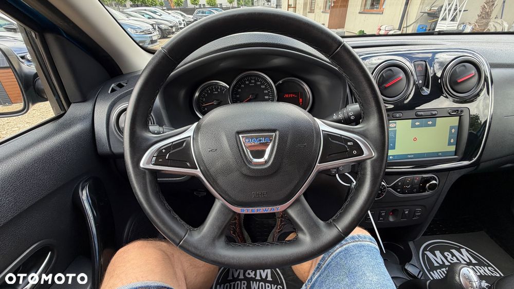 Dacia Sandero 0.9 TCe SL Celebration S&S - 24