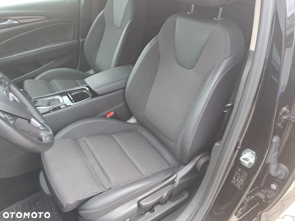 Opel Insignia 2.0 T Elegance S&S - 8