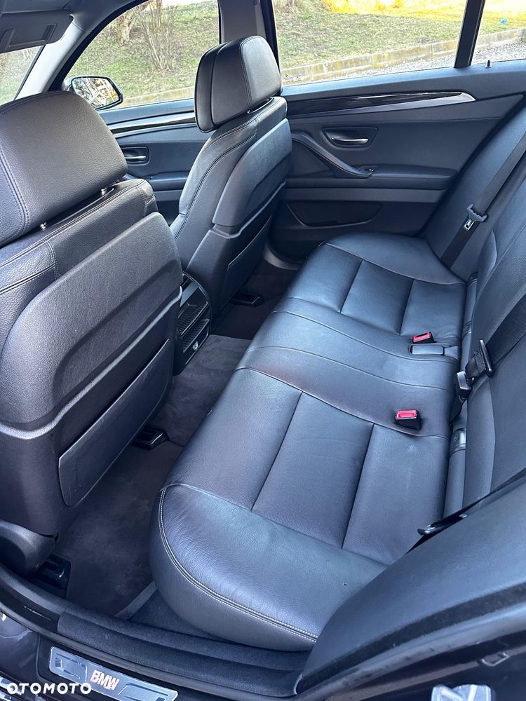 BMW Seria 5 520d Luxury Line - 22