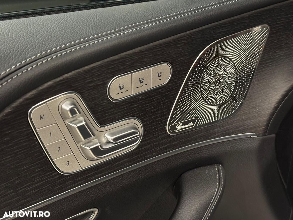 Mercedes-Benz GLS - 24