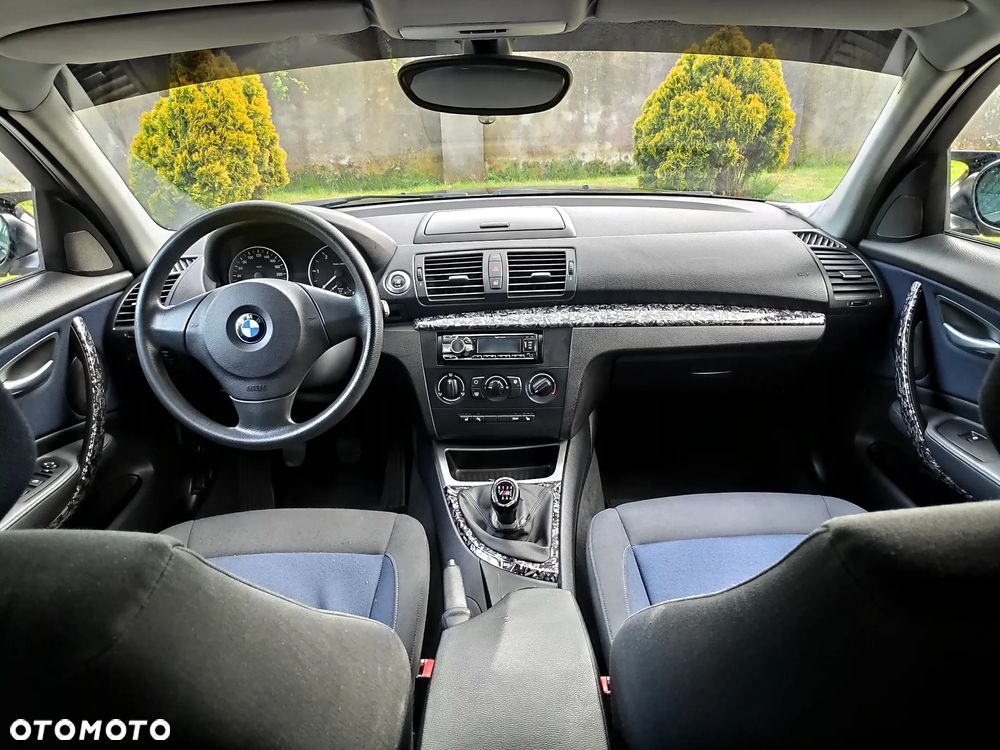 BMW Seria 1 - 11