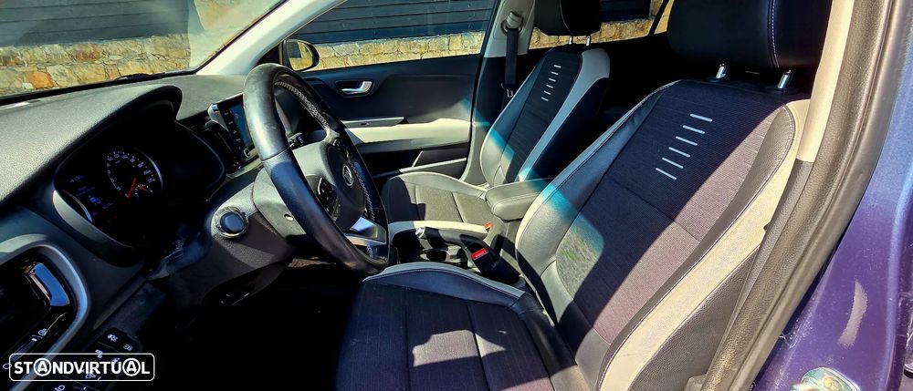 Kia Stonic 1.0 T-GDI Tech - 11