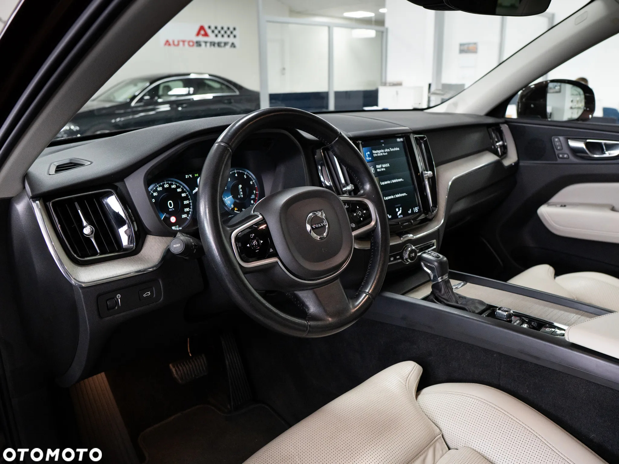 Volvo XC 60 T5 AWD Inscription - 12