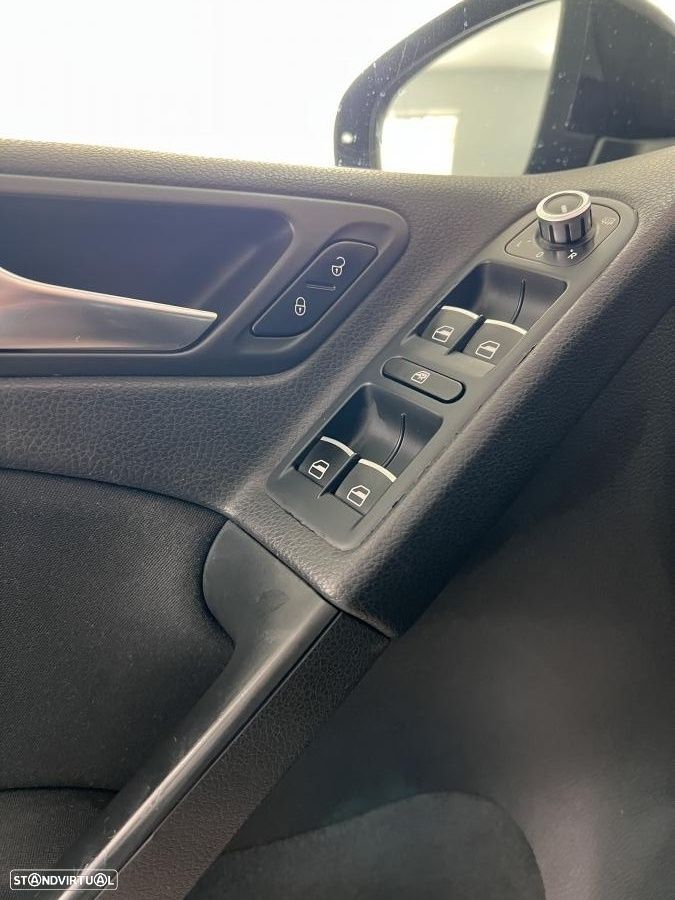 VW Golf 2.0 TSi GTI DSG - 5