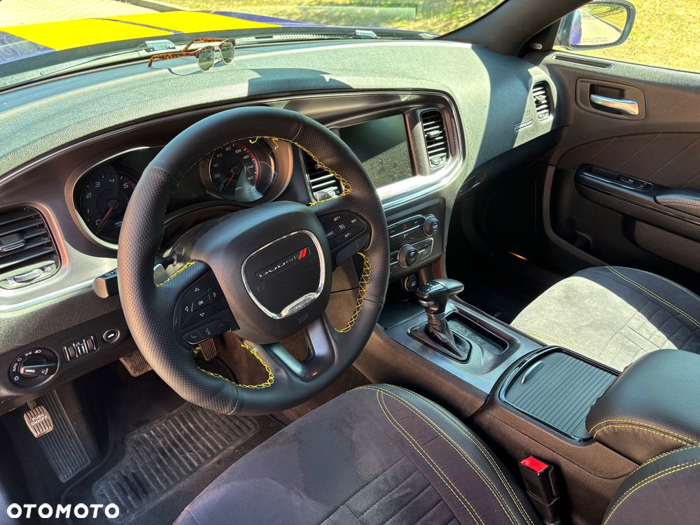 Dodge Charger 5.7 R/T - 20