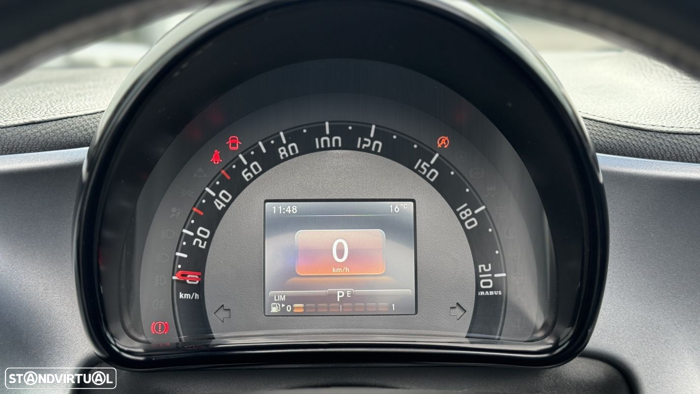 Smart Fortwo Cabrio 0.9 Brabus Xclusive - 25