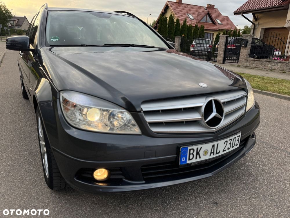 Mercedes-Benz Klasa C 180 Kompressor BlueEFFICIENCY Elegance - 10