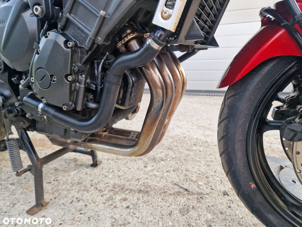 Yamaha FZ6 - 18