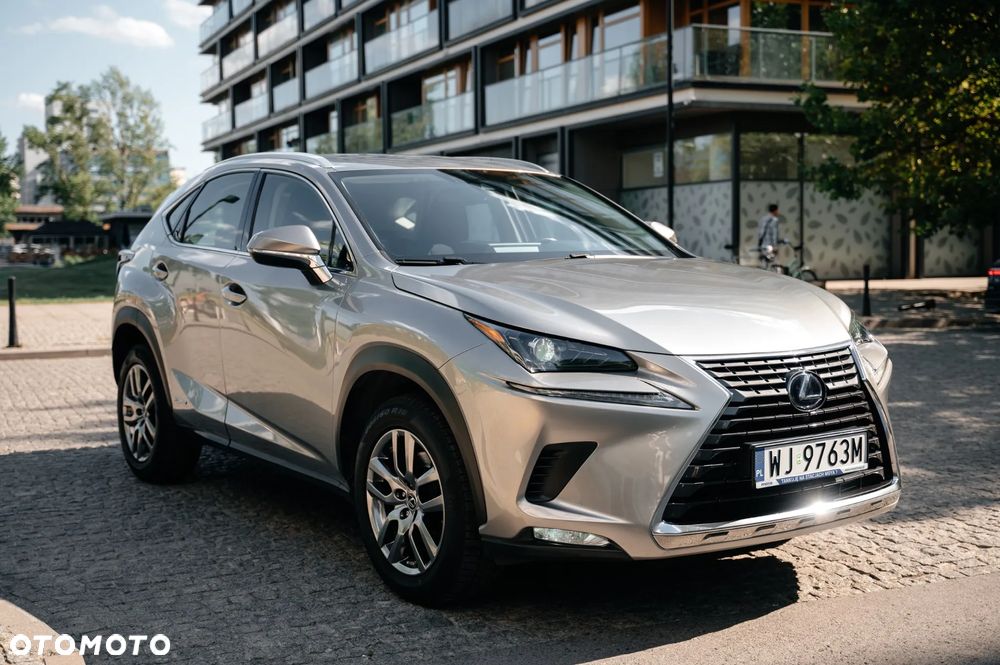 Lexus NX - 4