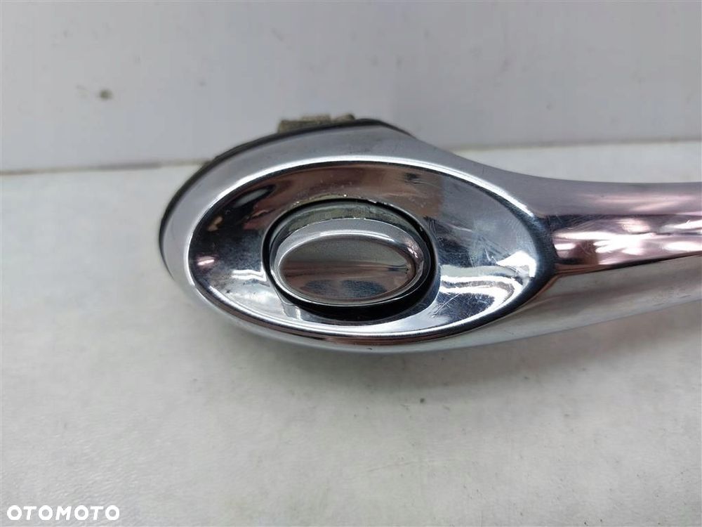Klamka zewnętrzna przód lewa Chrysler PT Cruiser 2000-2010 - 2