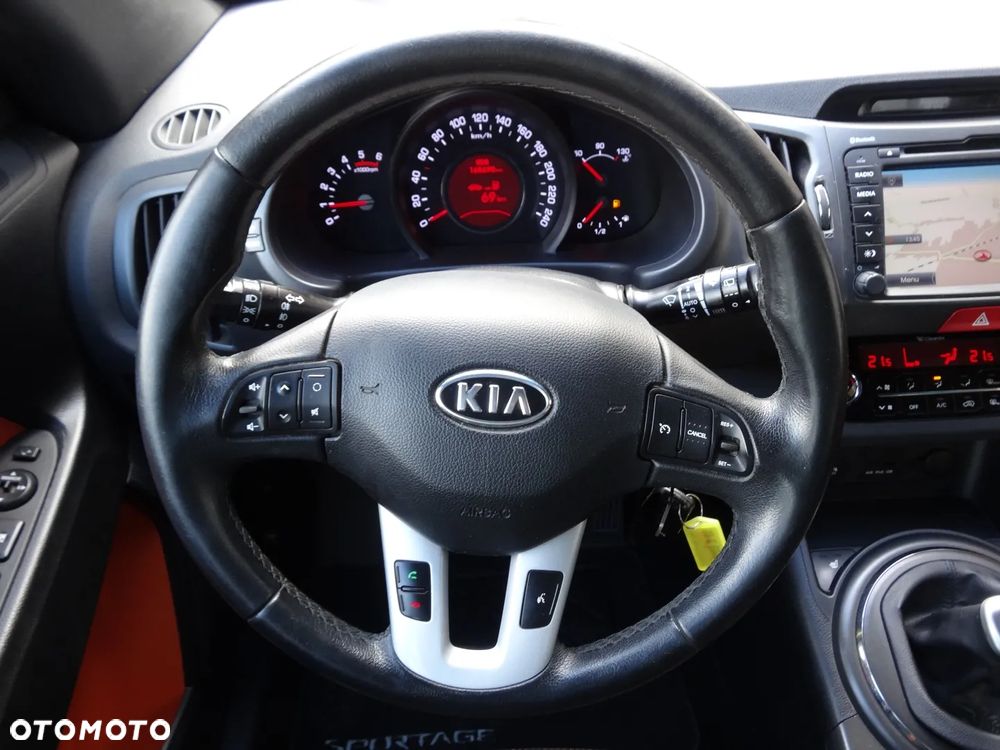 Kia Sportage 2.0 CRDI 4WD Dream-Team Edition - 27