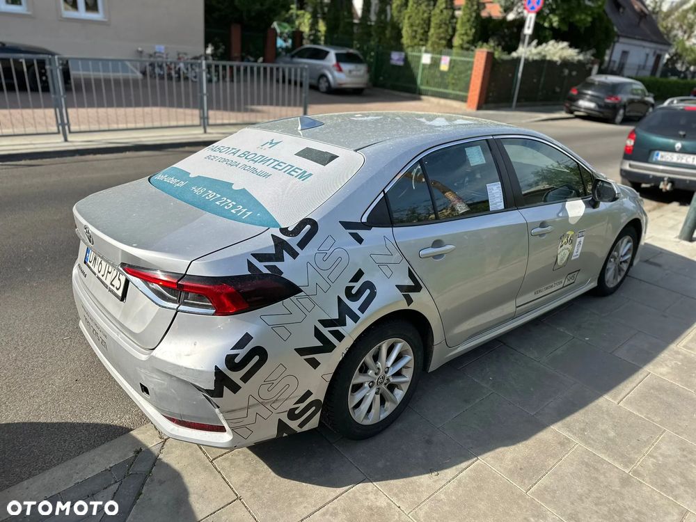 Toyota Corolla 1.6 Comfort - 9