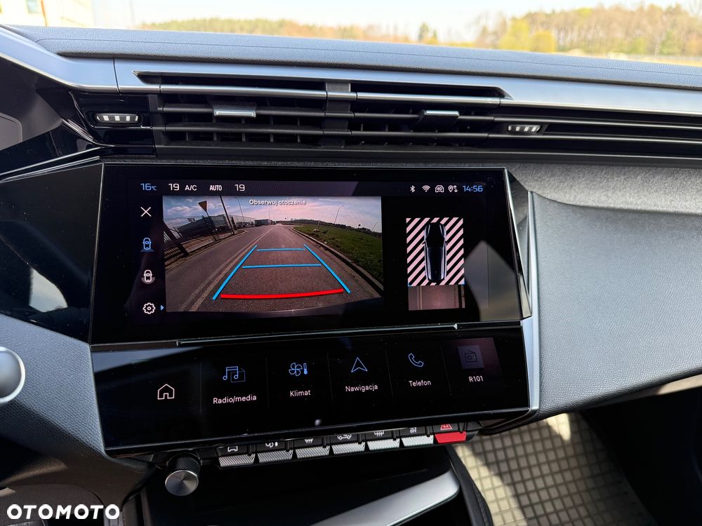 Peugeot 308 1.5 BlueHDi Active Pack Business S&S EAT8 - 32