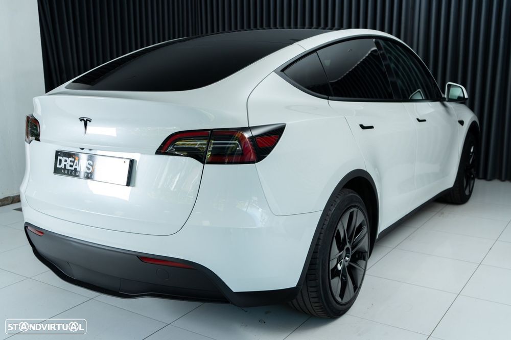 Tesla Model Y Standard - 7