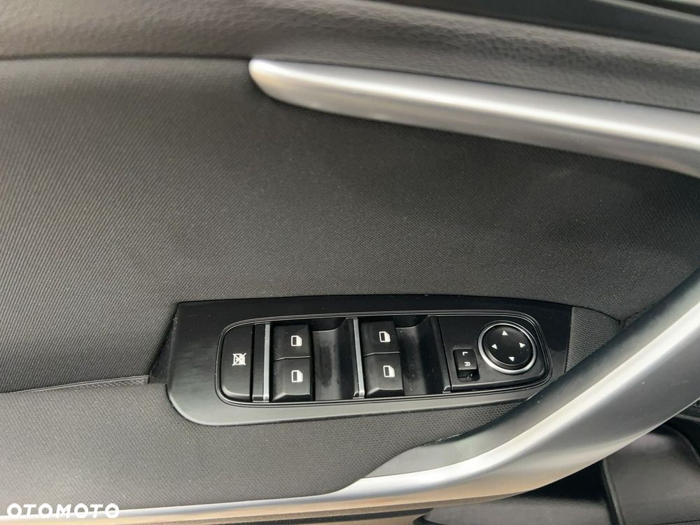 Kia Ceed - 14