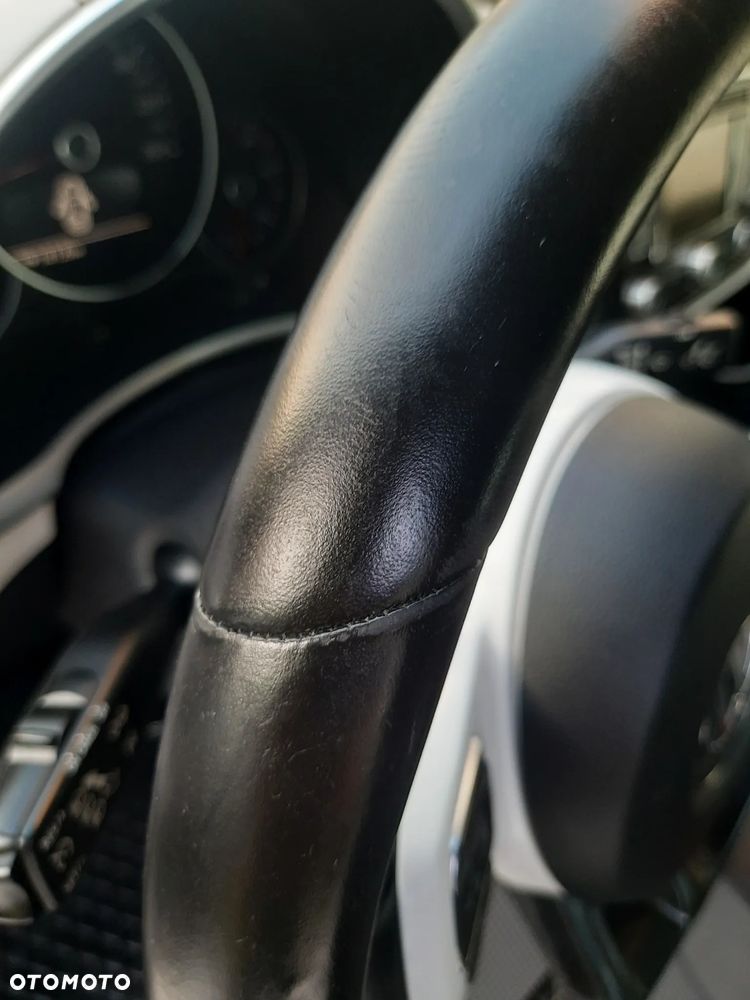 Volkswagen Beetle 1.2 TSI Fender Edition - 26
