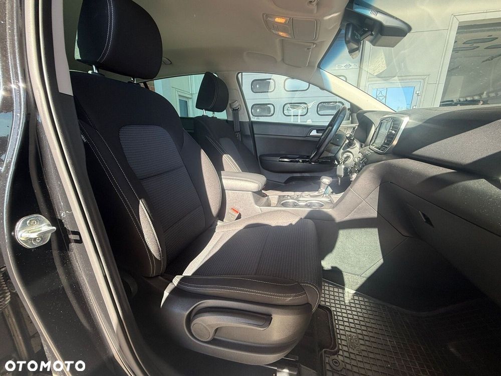 Kia Sportage - 12