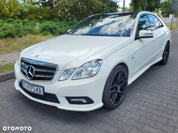 Mercedes-Benz Klasa E 220 BlueTEC 4Matic 7G-TRONIC