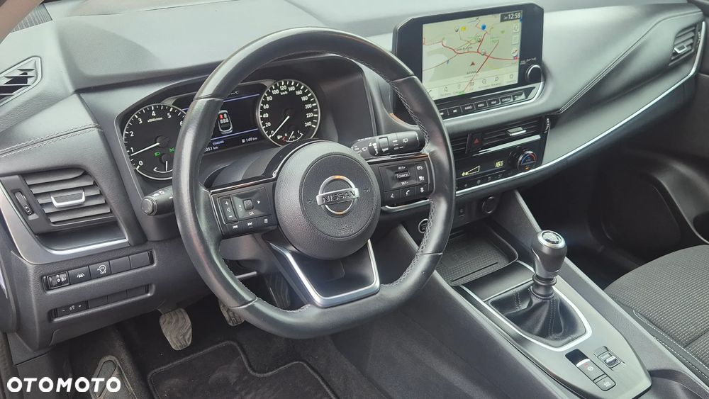 Nissan Qashqai 1.3 DIG-T Tekna EU6d - 24