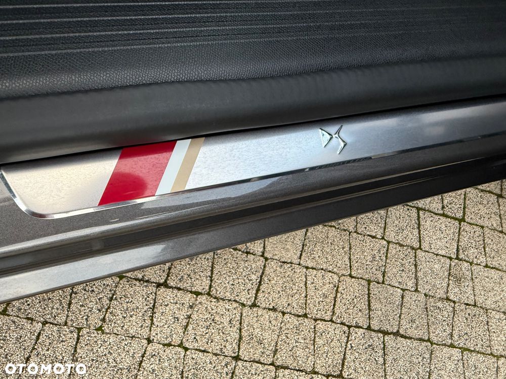 DS Automobiles DS 4 1.5 BlueHDi Performance Line + - 40