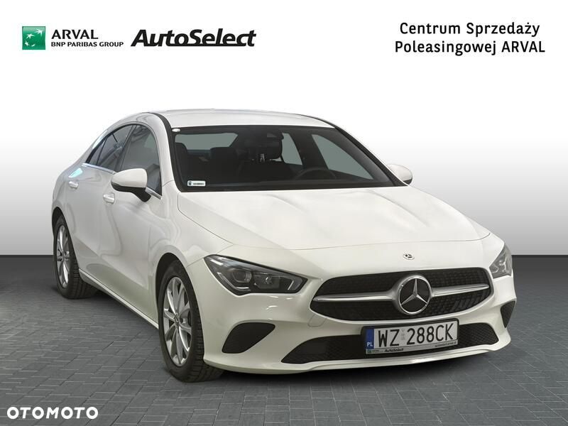 Mercedes-Benz CLA 200 7G-DCT - 8