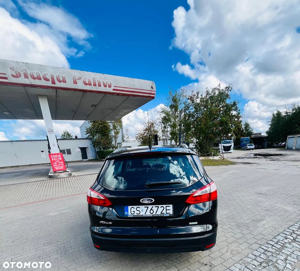 Ford Focus 1.0 EcoBoost Titanium - 6