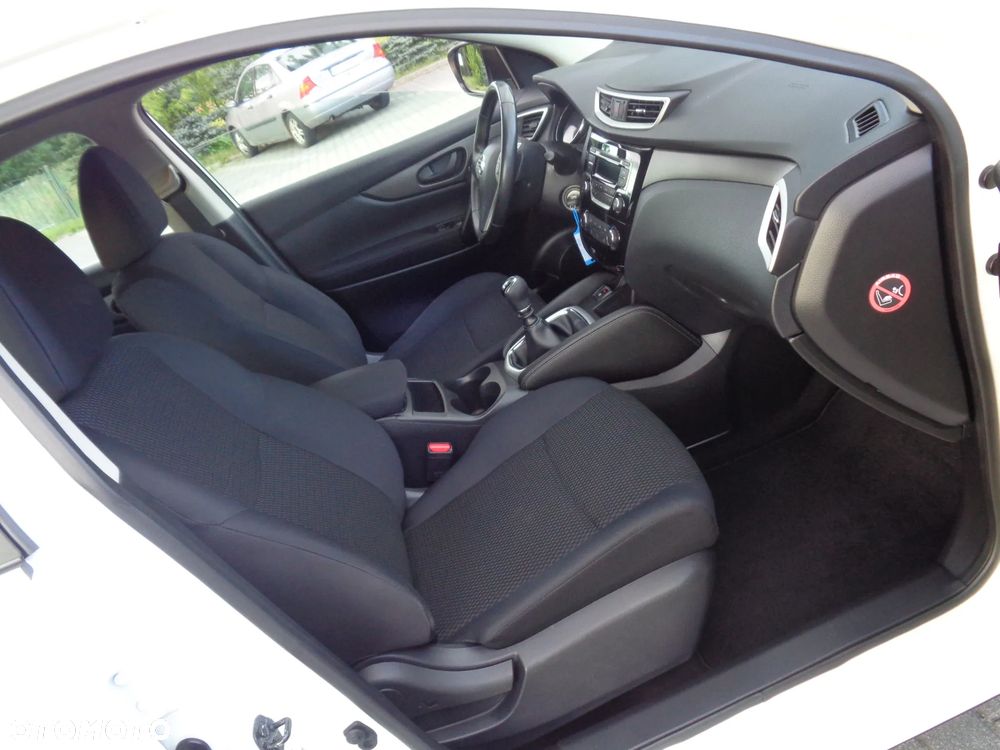 Nissan Qashqai 1.2 DIG-T Tekna+ - 6