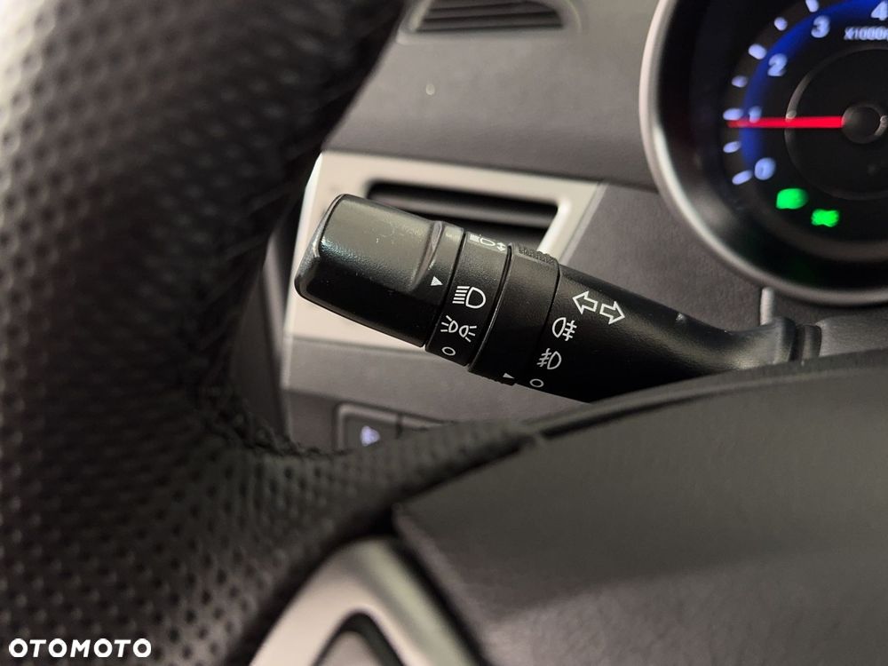 Hyundai Elantra - 18
