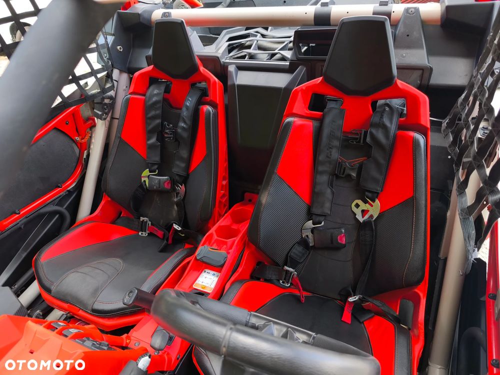 Can-Am Maverick - 13