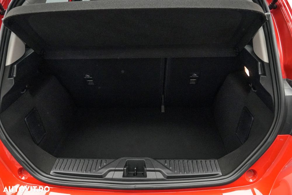 Ford Fiesta 1.1 S&S TITANIUM - 23