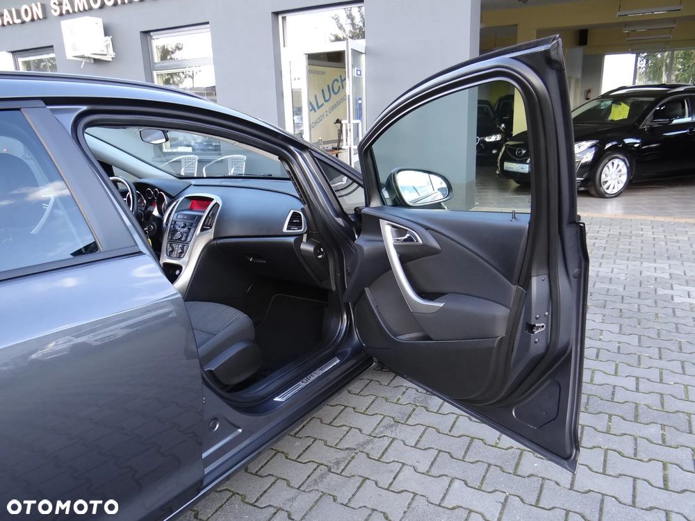 Opel Astra - 32