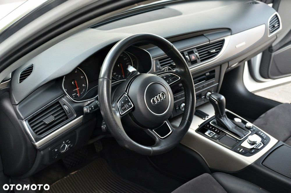 Audi A6 Allroad - 30