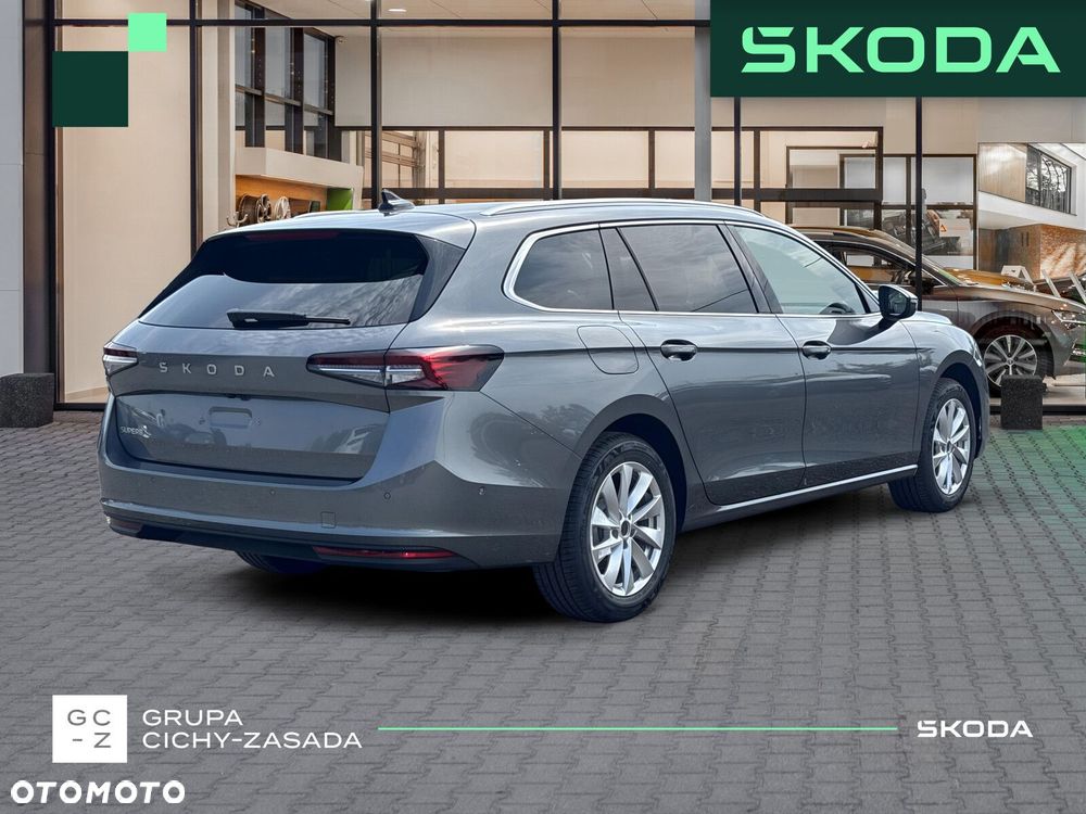 Skoda Superb 2.0 TSI Drive DSG - 6