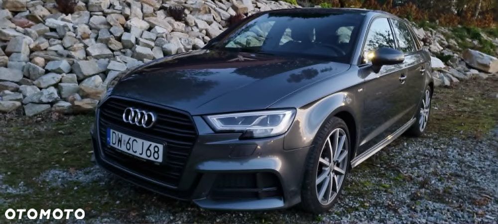 Audi A3 Sportback - 1