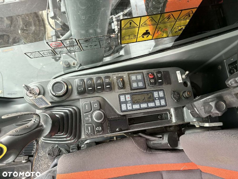 Doosan DX140W-5 ROTOTILT ENGCON SZCZYPCE 2 ŁYŻKI - 22