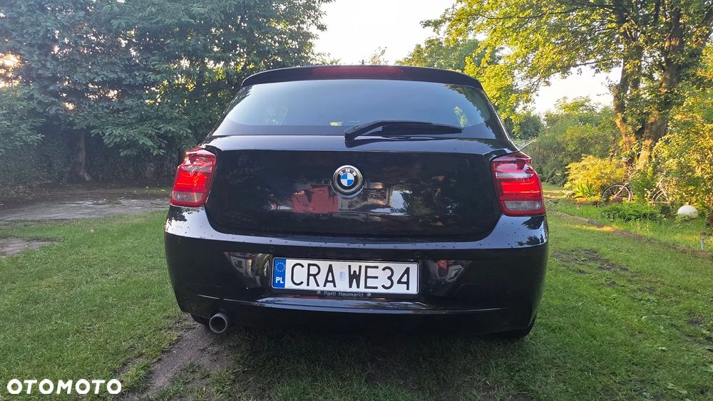 BMW Seria 1 116d - 5