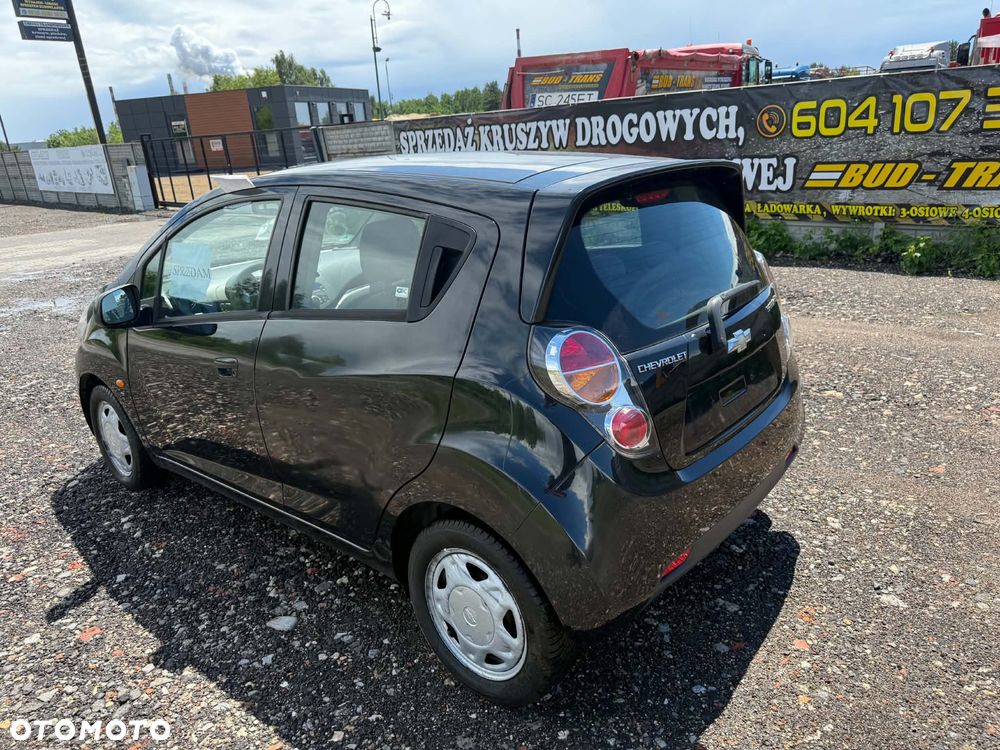 Chevrolet Spark 1.0 - 5