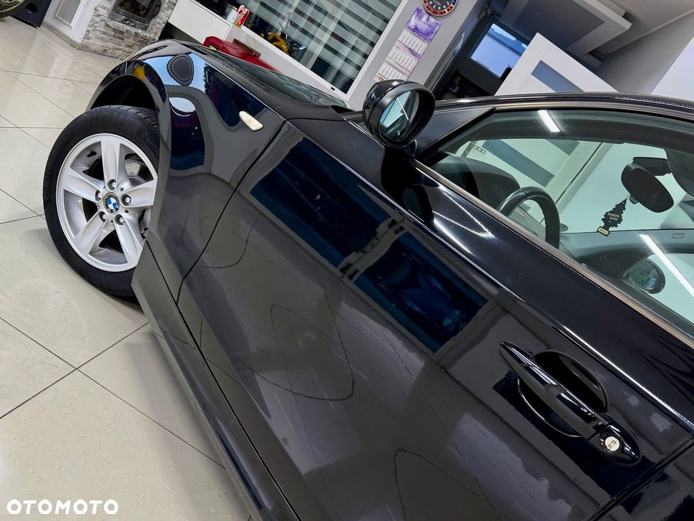 BMW Seria 1 - 32