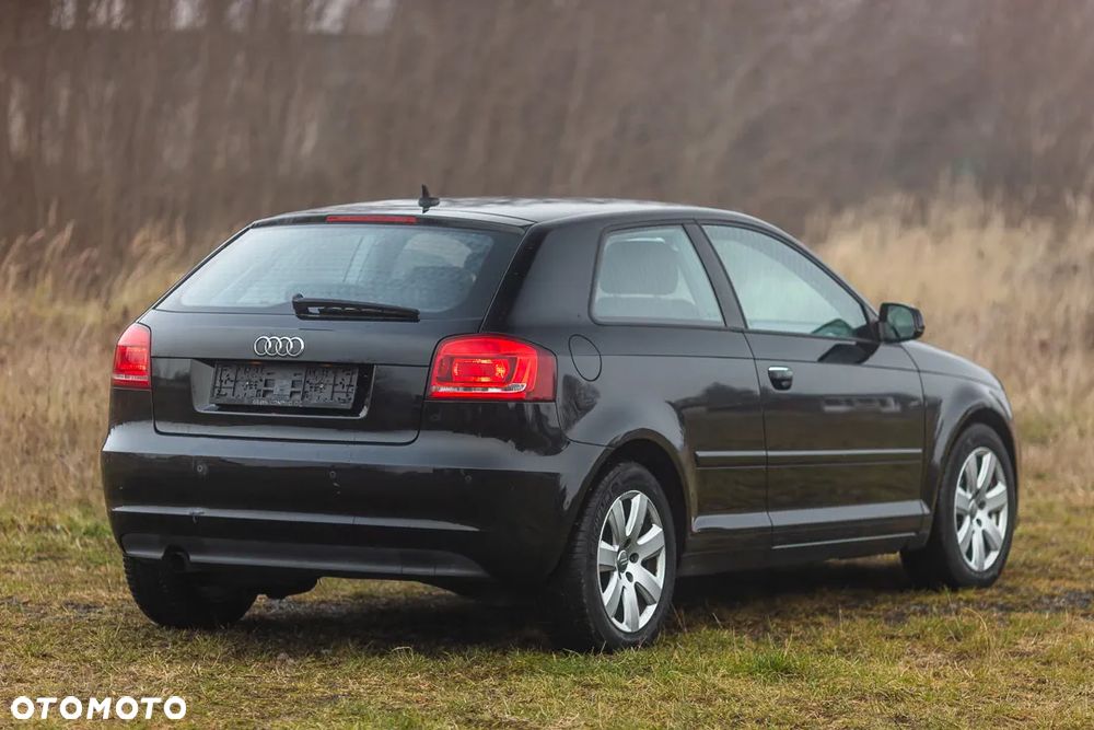 Audi A3 3-drzwiowe 2.0 TDI Ambition S tronic - 11