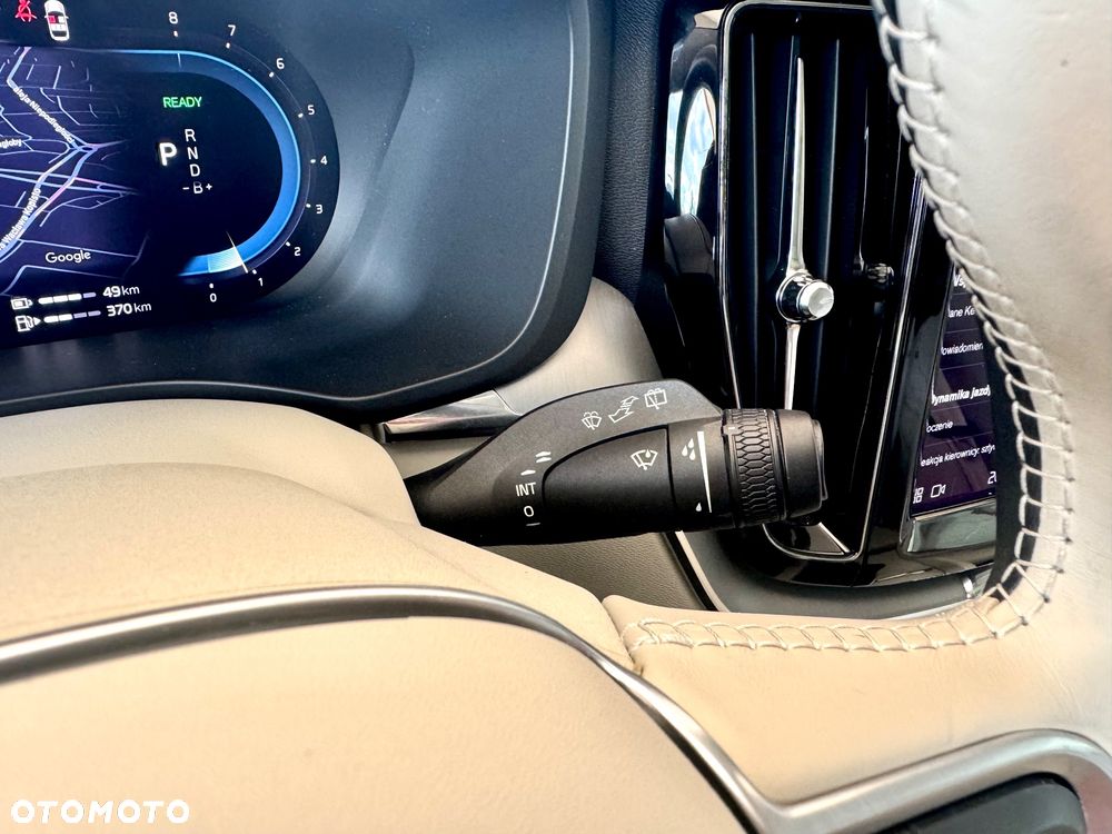 Volvo XC 60 T6 AWD Recharge Geartronic Inscription - 22