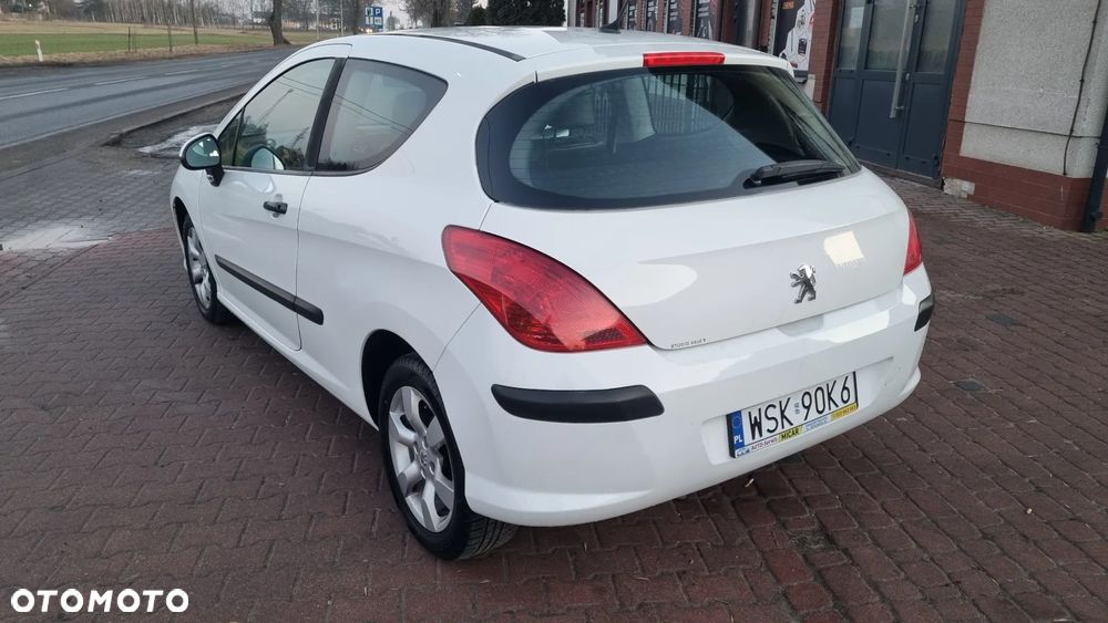 Peugeot 308 1.6 HDi Presence - 9