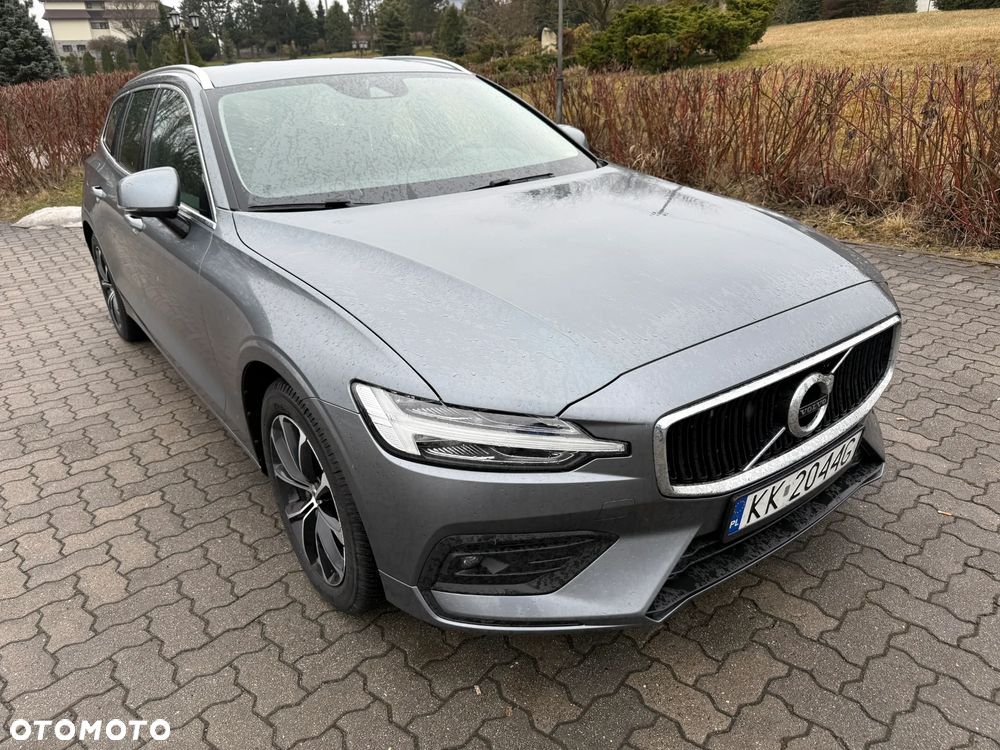 Volvo V60 B3 B DKG Essential - 2