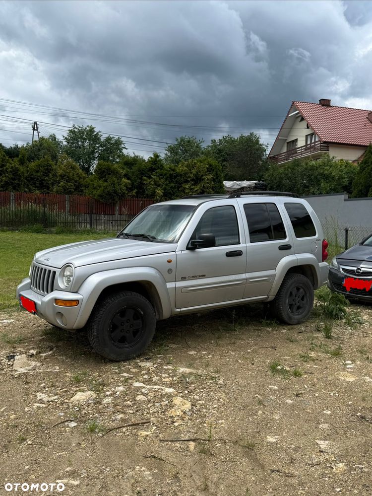 Jeep Cherokee - 1