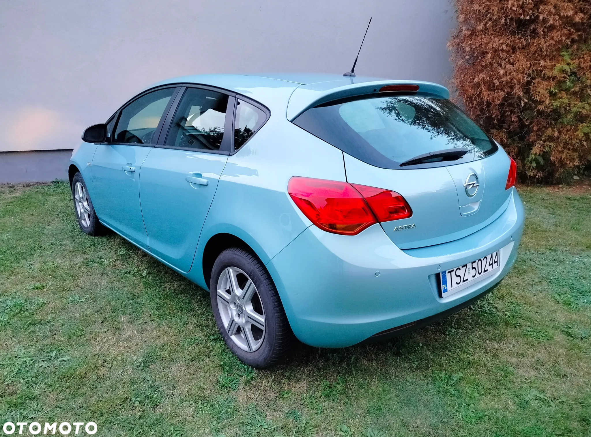 Opel Astra 1.6 - 4