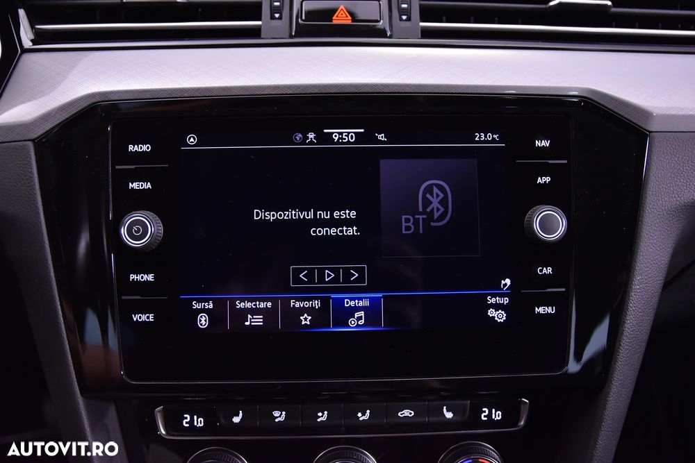 Volkswagen Passat - 22