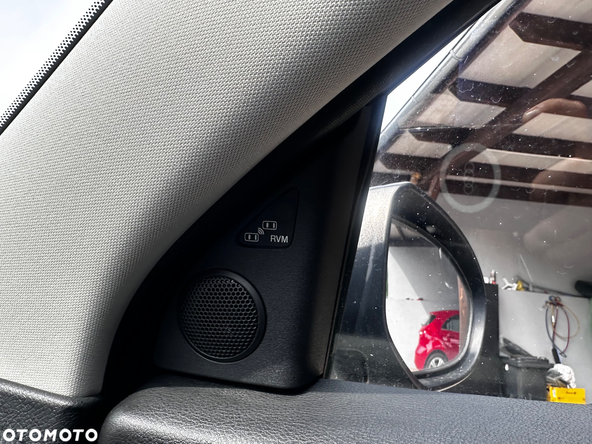 Mazda 6 Sport Kombi 2.2 CD DPF Exclusive-Line Edition 40 Jahre - 31